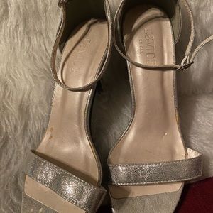 David’s bridal heels